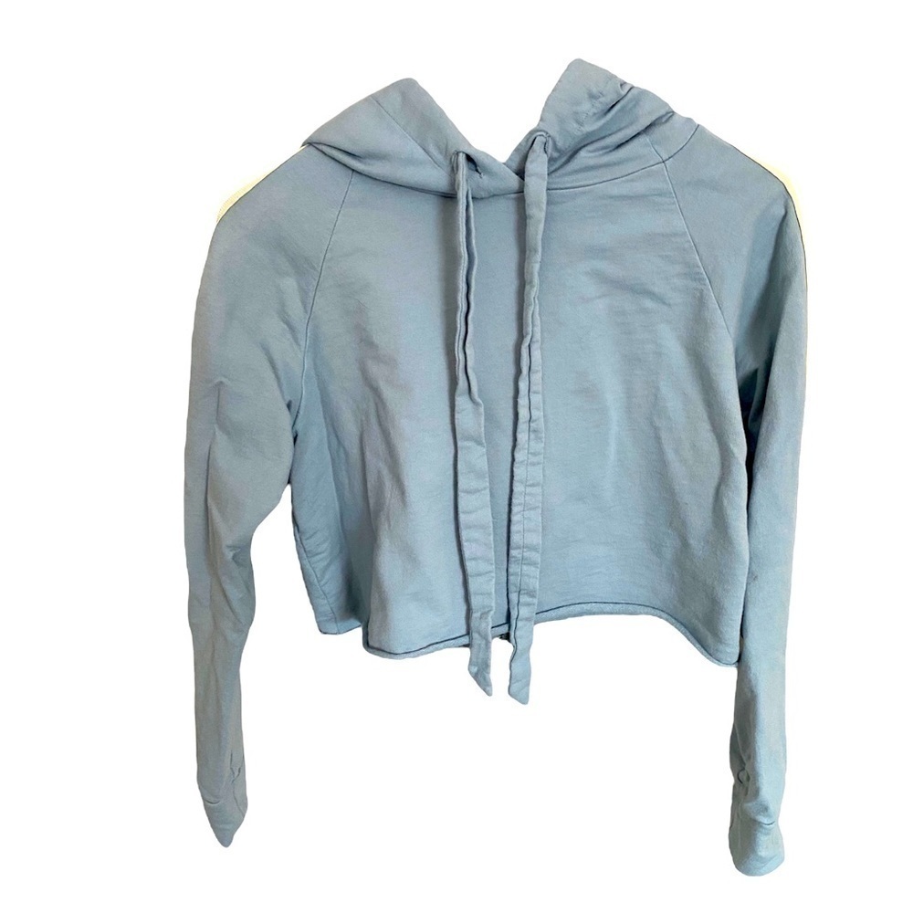 2/$15 Illa Illa Cropped Hoodie Light Blue Size Medium